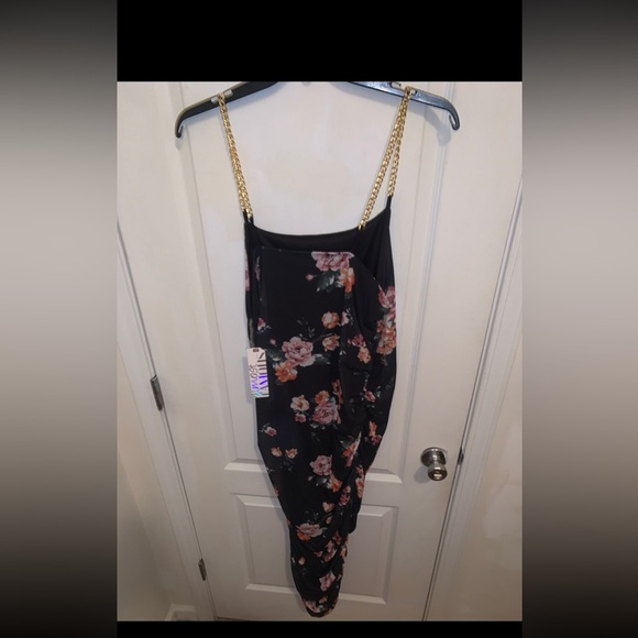 CHAIN STRAP - SKIN TIGHT MESH DRESS - Picture 2 of 2